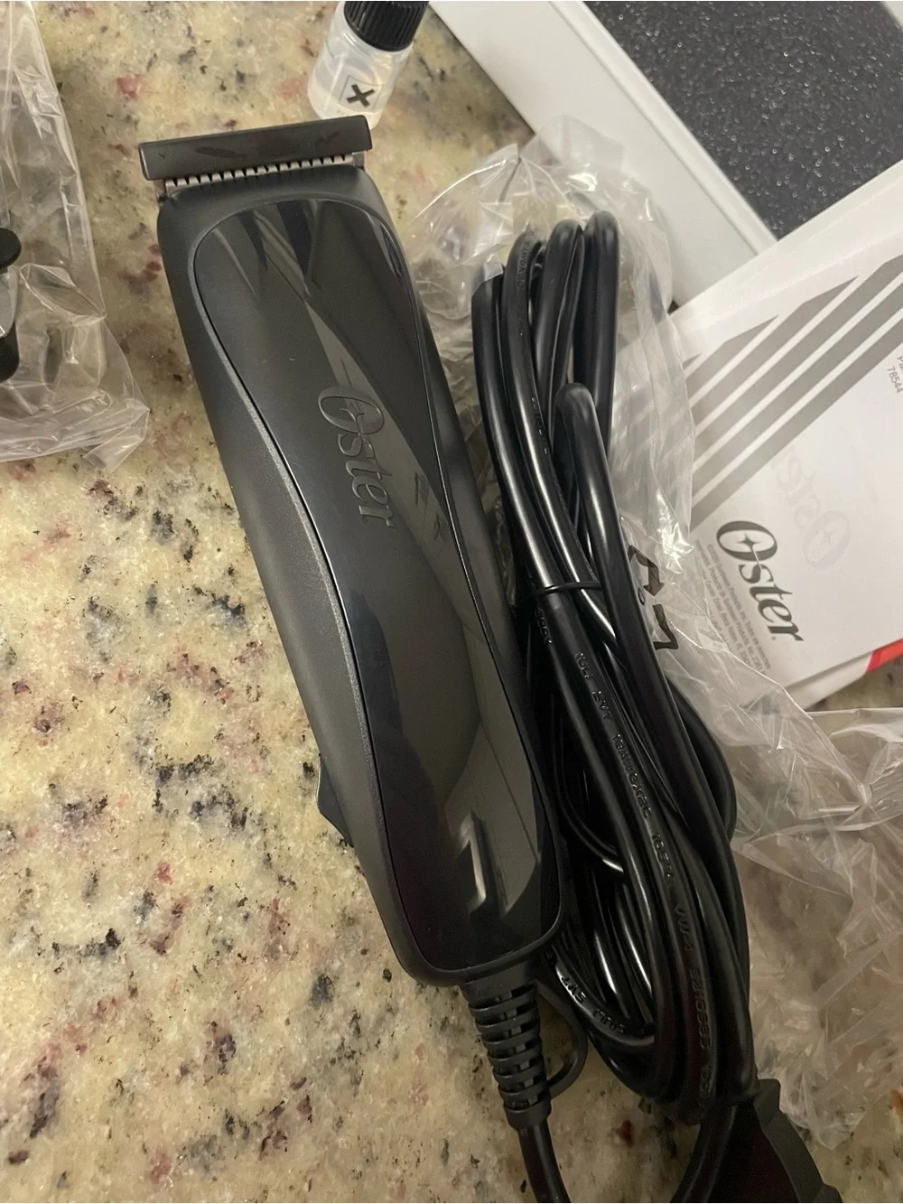 New Oster Calm Clips Grooming Kit Dog clippers hair care wash style case